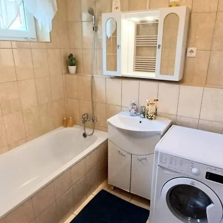 Appartement Flower Boedapest